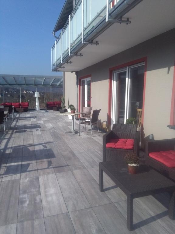 Hotel-Restaurant-Weingut Kapellenhof Klotten Eksteriør billede